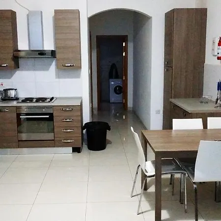 Apartment Mensija Saint Julian's